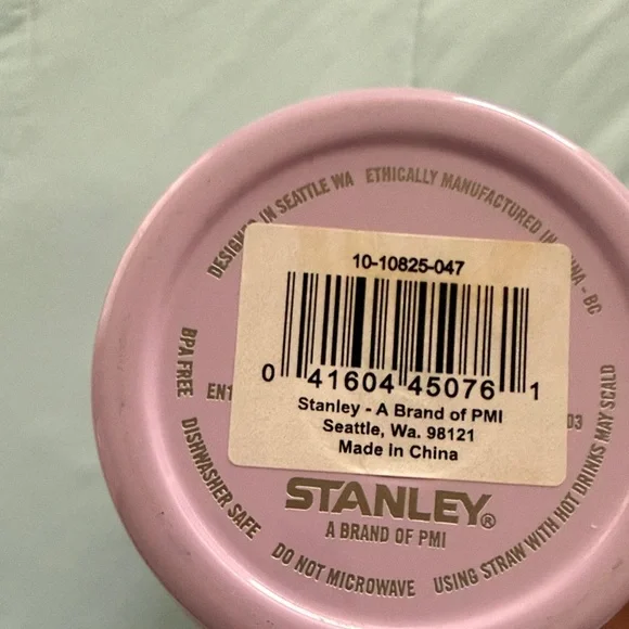 Stanley Sour Grape Insulated Travel Tumbler with Handle - Picture 3 of 8